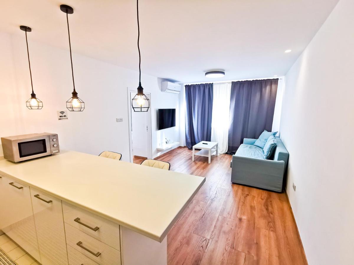 Citycenter Boutique Apartment Ларнака Экстерьер фото
